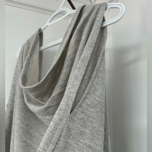 Calvin Klein Shawl - Picture 2 of 9